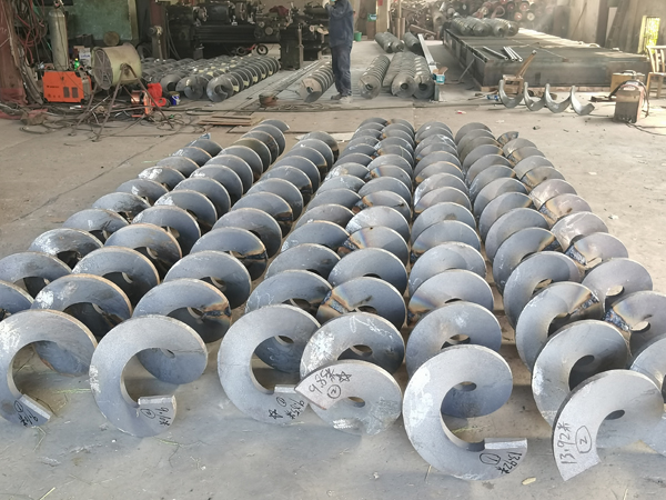 �����������ͻ�������ҶƬ